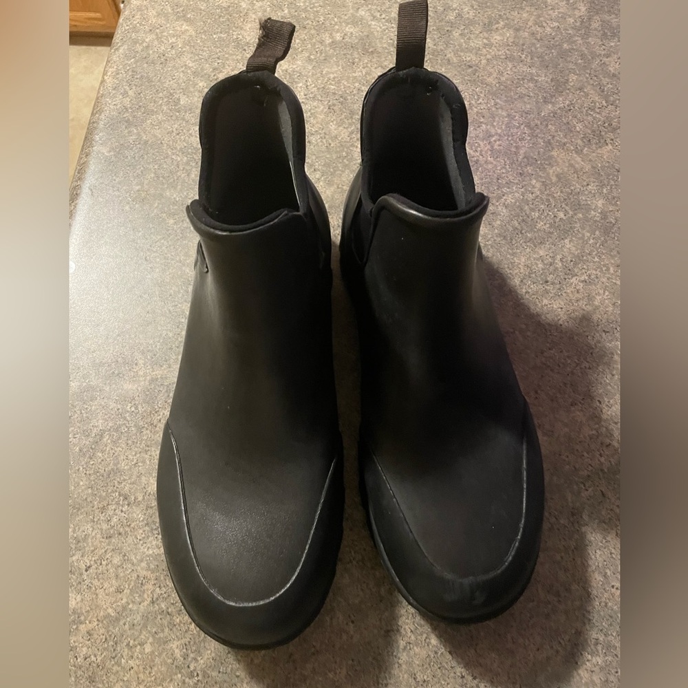 Bogs Sauvie Boots, Mens size 10